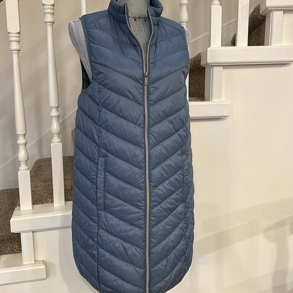 Nwot. Fransa vest - Picture 3 of 9